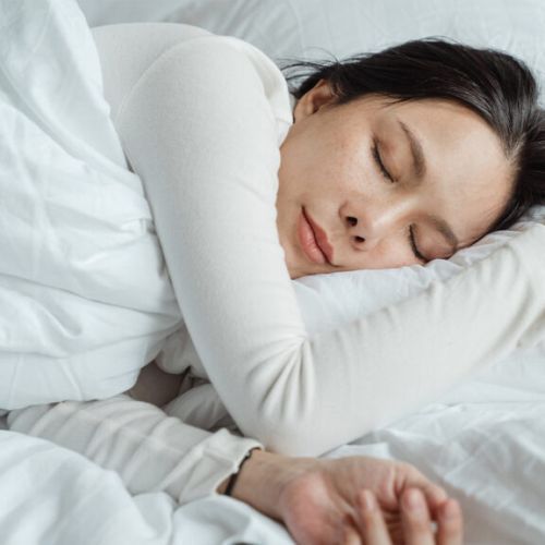 New Research Reveals How, and When, Sleep Is Most Affected During a Woman’s Menstrual Cycle, AARx in Tampa Bay and Central Florida